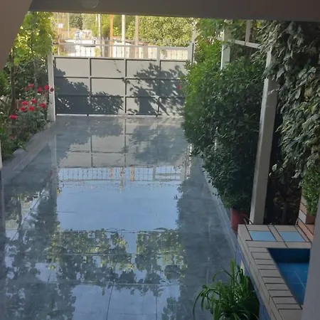 Apartment Emi